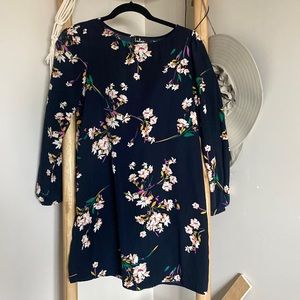 Lulus dress size small